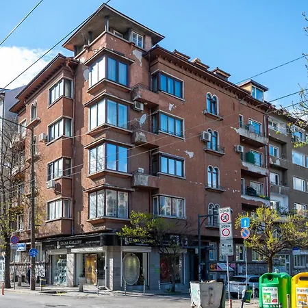 Διαμέρισμα Luminous 2bdr With Balcony & View In The Center *