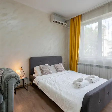Luminous 2bdr With Balcony & View In The Center * Sofia