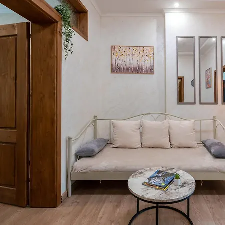 Luminous 2bdr With Balcony & View In The Center Apartamento Sófia