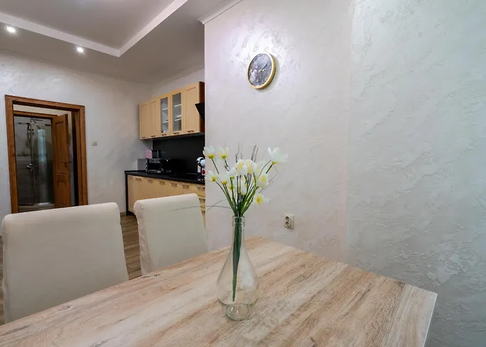 شقة Luminous 2bdr With Balcony & View In The Center صوفيا