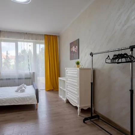 Apartment Luminous 2bdr With Balcony & View In The Center *