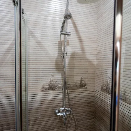 Luminous 2bdr With Balcony & View In The Center София